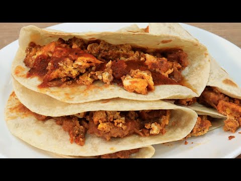 TACOS DE FRIJOLES CON CHORIZO