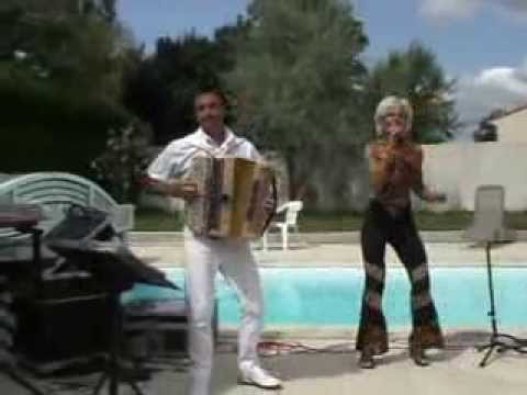 Pascal Barbaro de l'orchestre BARBARO.  Kuduro N° 2 en LIVE... Wak