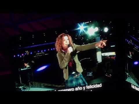 Lucy Diakovska - singt Weihnachtslieder @Weihnachtssingen auf Schalke 23.12.2017