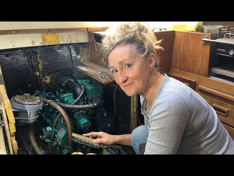 Servicing a marine diesel engine PART 2 – replacing the impeller and primary fuel filter