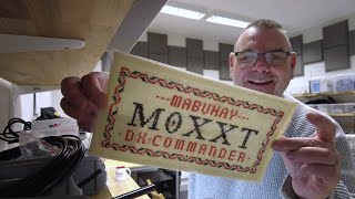 DX COMMANDER AMAZING CAL M0XXT RECEIVES MABUHAY CALLSIGN PLATE |  P