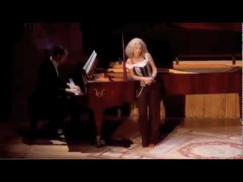 Jane Rutter - An Australian in Paris: Gay Paree!