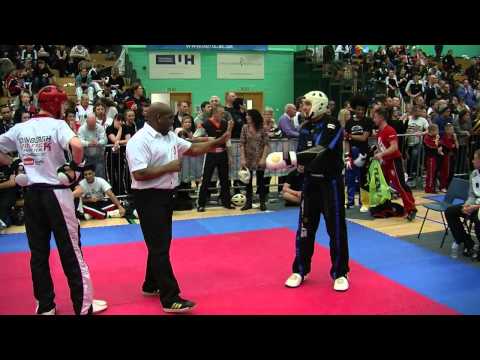 Dean Apicella v Zvonimir Gribl The W O N  2015