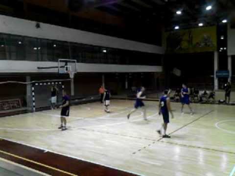 2013 CroHoops Winter League, 2nd Rnd. 27.10. - Hrelic Disneyland vs. Savica City - Part 1