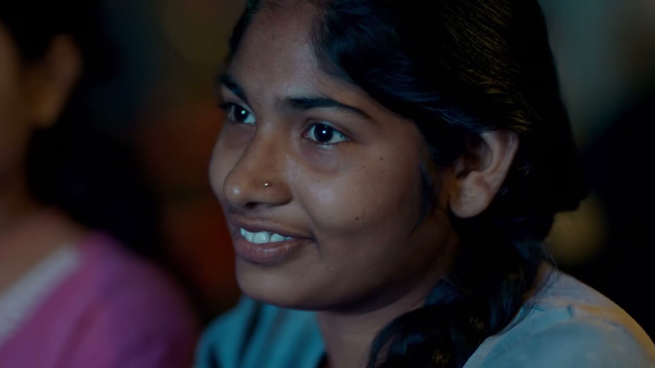 WhatsApp | Ghumakkad Talkies