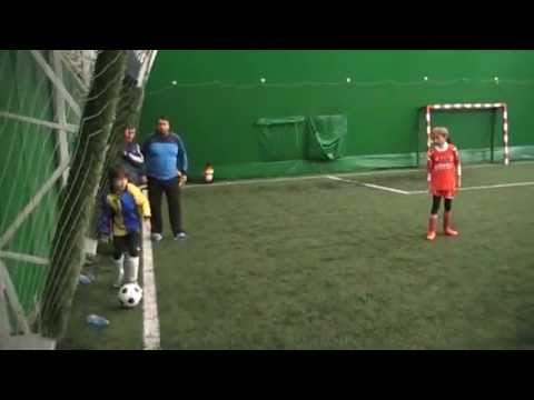 TURNEU HOLIDAY MAGIC CUP 2014--GR.2005--MAGIC MAESTRELLI IASI- DINAMO BUCURESTI (1)
