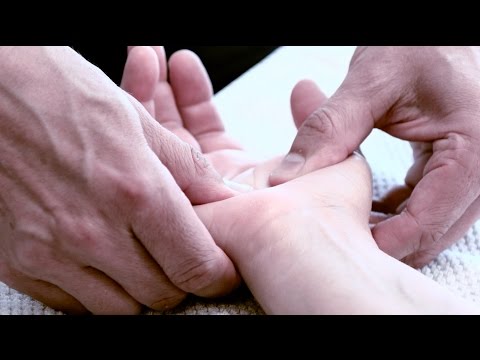 Die Bäder von gribka der Beine Das Reinigen gribkow das Präparat