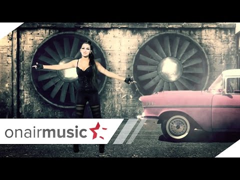 Kosovare Xhoni ft. Maksi - Eyo Eyo! (Official Music Video) HD