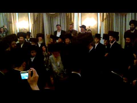 Munkatch rebbe by bar mitzvah in munkachevo 4