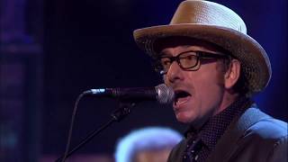 Elvis Costello performs &quot;Tennessee Jed&quot;