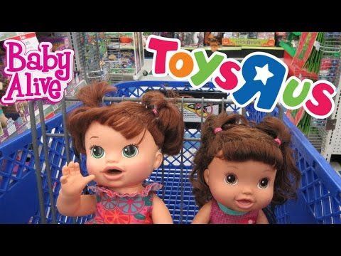 Baby Alive: Toys R Us Outing💕 Video