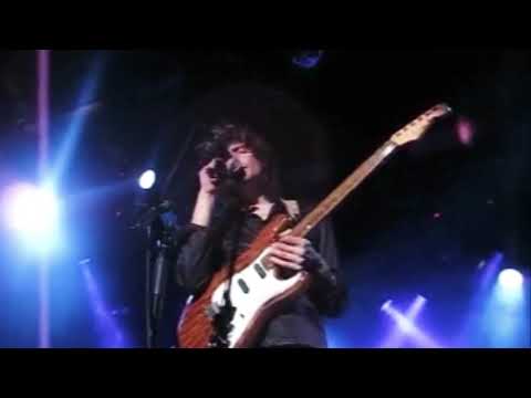 ANTONIO VEGA- Lucha de gigantes (2008)