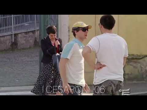 Alice e Rudi vendono il giornalino 1x23