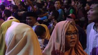 Download lagu KIDUNG WAHYU KOLOSEBO - DEVI ALDIVA - NEW PALLAPA - LIVE KUNJOROWESI mp3 Download lagu KIDUNG WAHYU KOLOSEBO - DEVI ALDIVA - NEW PALLAPA - LIVE KUNJOROWESI mp3
