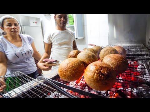 レバノンのGIANT MEAT BALLS（ジャイアントミートボール） - スペシャルキッベエ・レバノン料理! (GIANT MEAT BALLS in Lebanon - Special KIBBEH Lebanese Food!)
