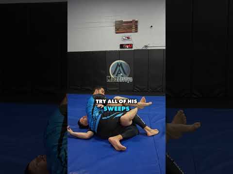 Struggling to pass the half guard? Here is what to do!