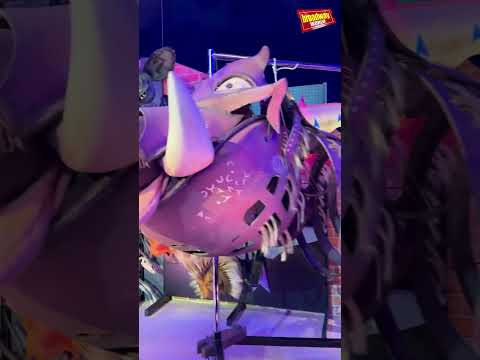 Play video