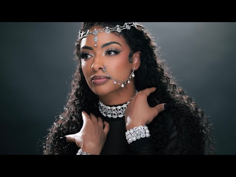 Carla Ribeiro~ Segredo Maguado (Lyric Video)