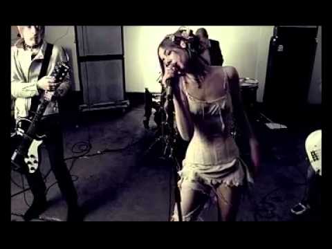 Queen Adreena - Pretty-Like Drugs (Music Video)