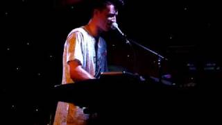 &quot;Wrecking Ball&quot; (Live at Madame JoJo&#39;s) - FRANKMUSIK