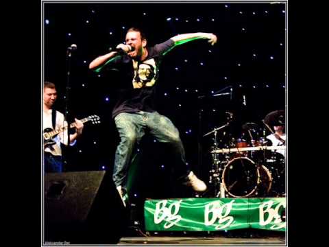 Wikluh Sky - Ajmo Feat. LD Pistolero