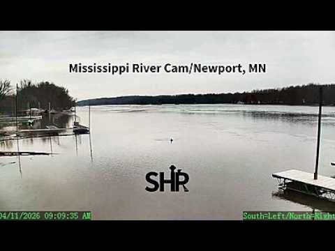 Live webcam view of Cámara del río Misisipi en Newport