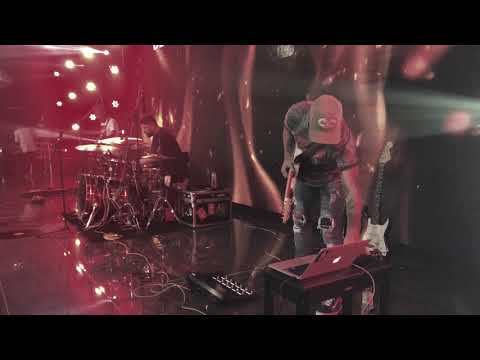 D E L E O - O FOGO NUNCA DORME (ALESSANDRO VILAS BOAS) "LIVE GUITAR"