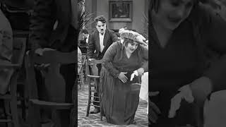 Download lagu Excellent service! #charliechaplin      #vintage      #comedy mp3