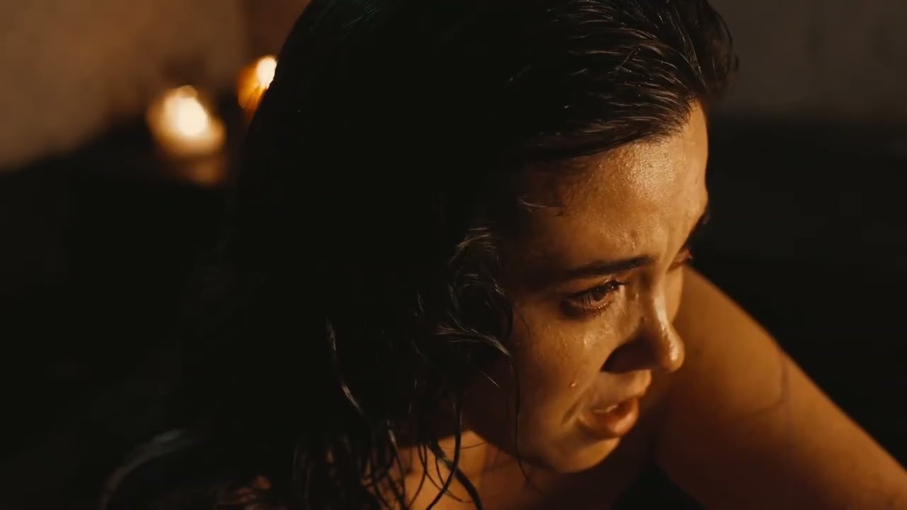 Cena inspirada no romance "jogos marcados no corpo de Deus" de Jorge Verlindo.