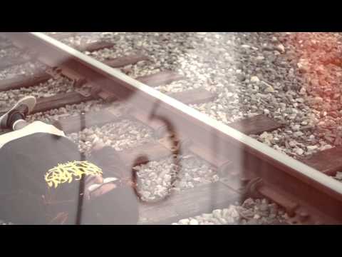 Time Is Running - Mozenraff **((Official Music video))**