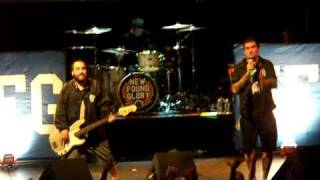 New Found Glory - Dig My Own Grave (Live)