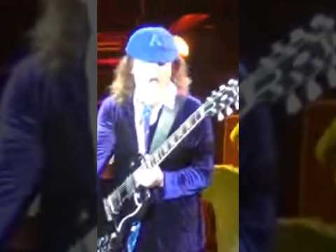 AC/DC - Angus guitar solo - 2015