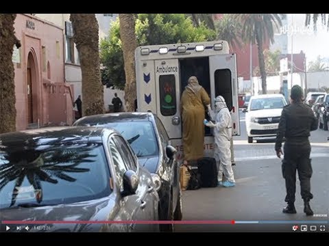 بالفيديو.. شاهد لحظة نقل سيدة بالدار البيضاء يشتبه في إصابتها بفيروس كورونا