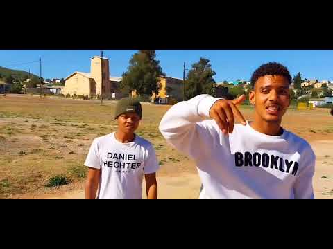 Flavour_(official_Music video)_Wigo ft caydee ft Luicque___23