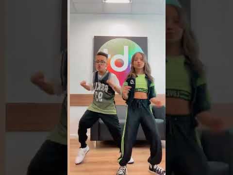 Alice Monteiro e MC biel (indo para o vovo rau)