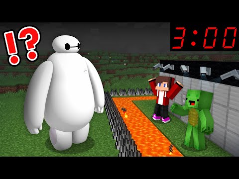 Baymax vs Security House in Minecraft ! JJ and Mikey Maizen