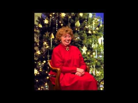 BEVERLY SILLS sings Jingle Bells!!!  December 20,1981