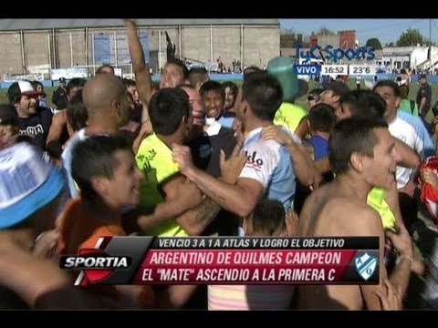"Argentino de Quilmes se consagró campeón de la Primera C" Barra: La Banda del Mate • Club: Argentino de Quilmes