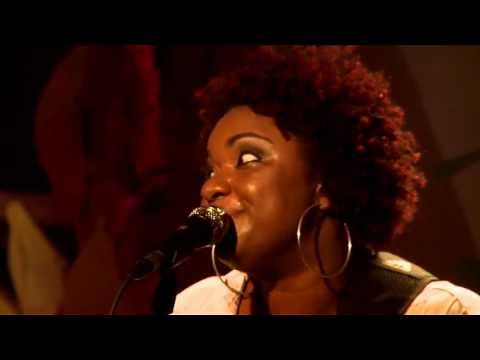 ellen oléria e pret.utu - senzala (a feira da ceilândia) (2012)
