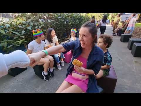 Acompanhe bons momentos da 20ª edição do Camarote Solidário da Agência Aids