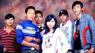 Download lagu D'Paspor - Kau Hancurkan Hatiku mp3 Download lagu D'Paspor - Kau Hancurkan Hatiku mp3