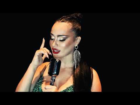 Rosalinda Silver - DIAMANTE (Video Oficial)