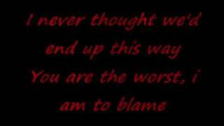 Hawthorne Heights - Dead in the Water (lyrics)