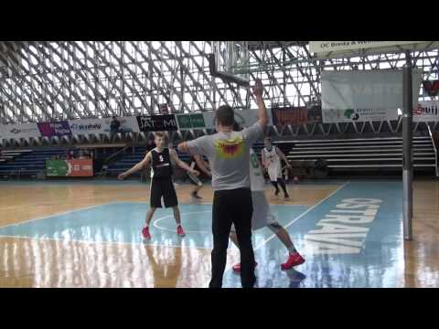 BK Kondoři Liberec - EYBL 98:36