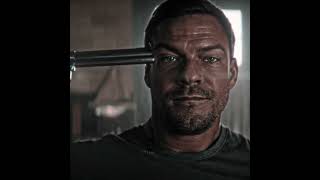 Download lagu Reacher plays Russian Roulette🥶 | Reacher Season 3 #shorts #reacher #edit mp3