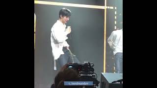 Download lagu 191124 Stray Kids - District 9 Uclock concert HyunJin sexy dance mp3