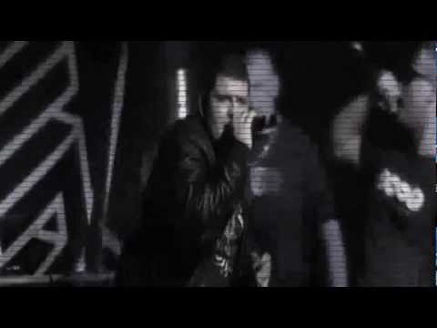 Azzis mit Herz feat. Vega - Unsere Seelen sind frei