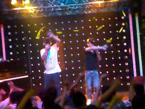[Clip live] Nhìn lại + K part 2 +Tik tac - Lk ft justa Tee