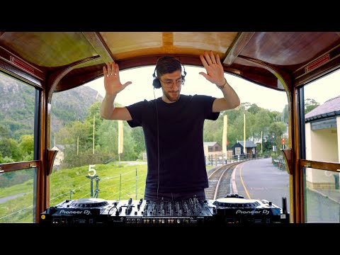 Marsh x Leo Wood - Heartbreak (Live from the Snowdonia Star, Welsh Highland Railway)