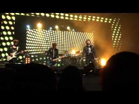 2010 11 27 FTIsland Beautiful Journey Concert - 사랑이 왔나봐  2 (Love Must Have Come)